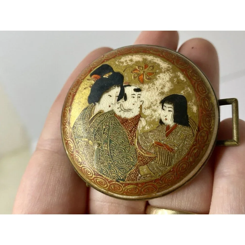Antique Japanese Satsuma Belt‎ Buckle Geisha Design Meiji Hand Painted READ
